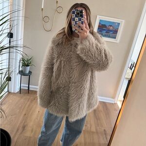 ASTR the label Hadley faux fur coat